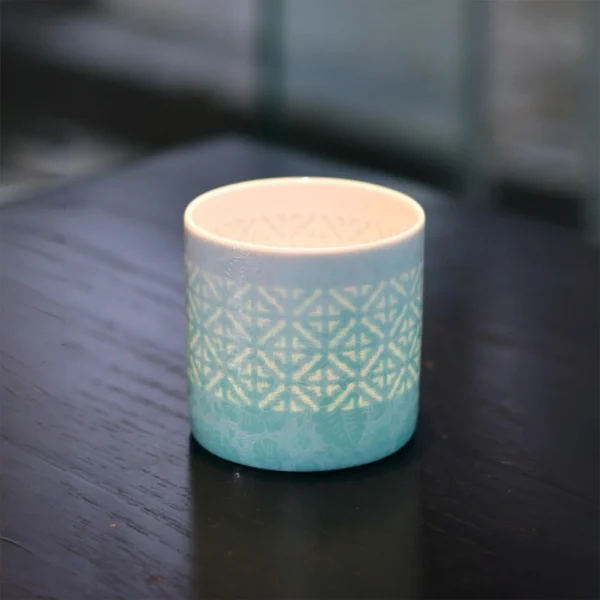 Turquoise gradient