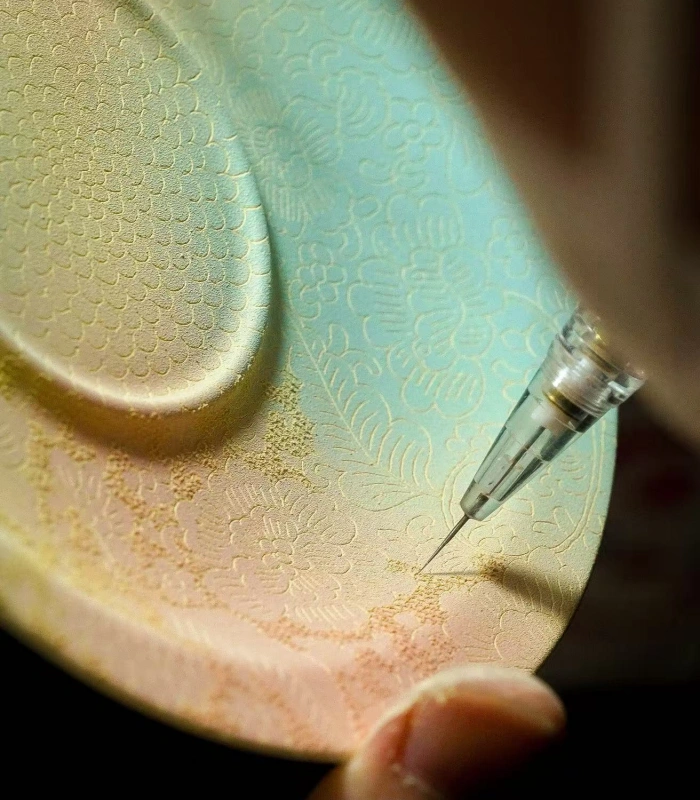 Jingdezhen Ceramic Cups: Páhuā Carving Porcelain Art
