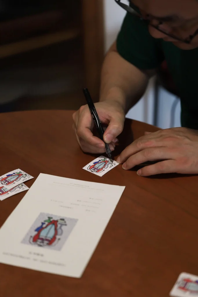 Black Candle Holders Artist Shao Changzong hand-draws "Dreamer" cards