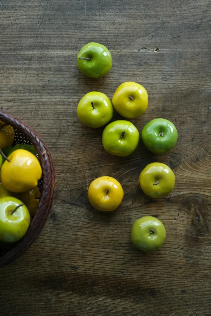 Teacher Gift-Hyper-Realistic Ceramic Apple - Overhead view 01